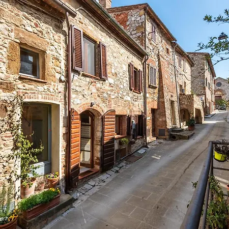 Σπίτι διακοπών Oasi Del Borgo Montefollonico